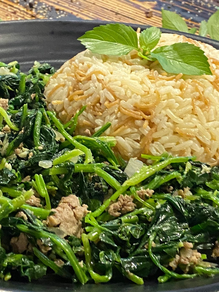 Spinach & Minced Beef 300 g & Rice 250 g